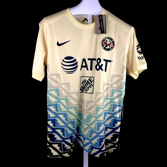 Club America Jersey 2022 - Picture 1 of 7